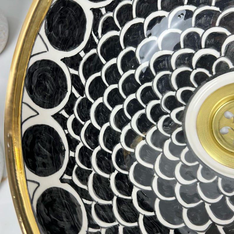 Vasque marocaine en céramique contour en or 14K carates #556