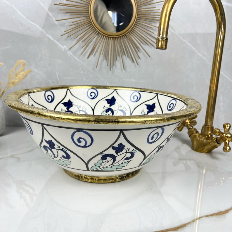 Vasque Marocaine artisanale fabriqué à la main bordure en laiton #533