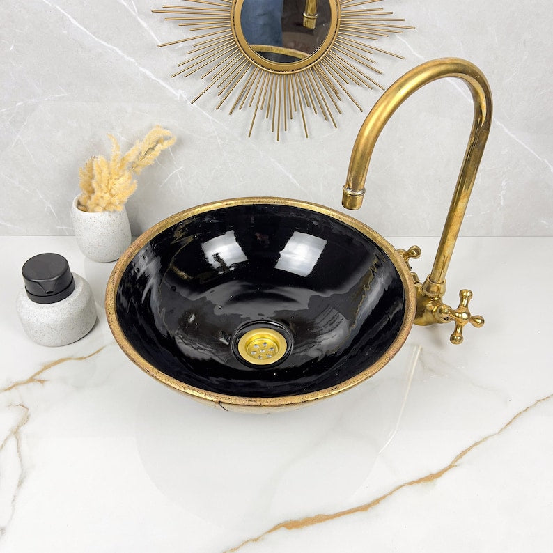 Vasque Marocaine artisanale fabriqué à la main bordure en laiton #526