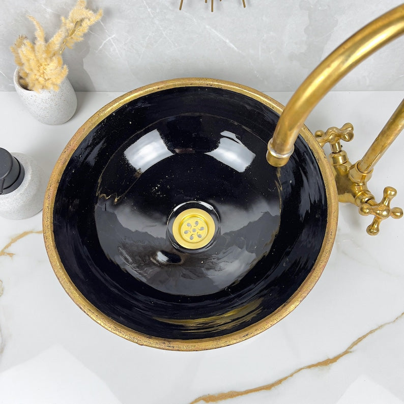 Vasque Marocaine artisanale fabriqué à la main bordure en laiton #526