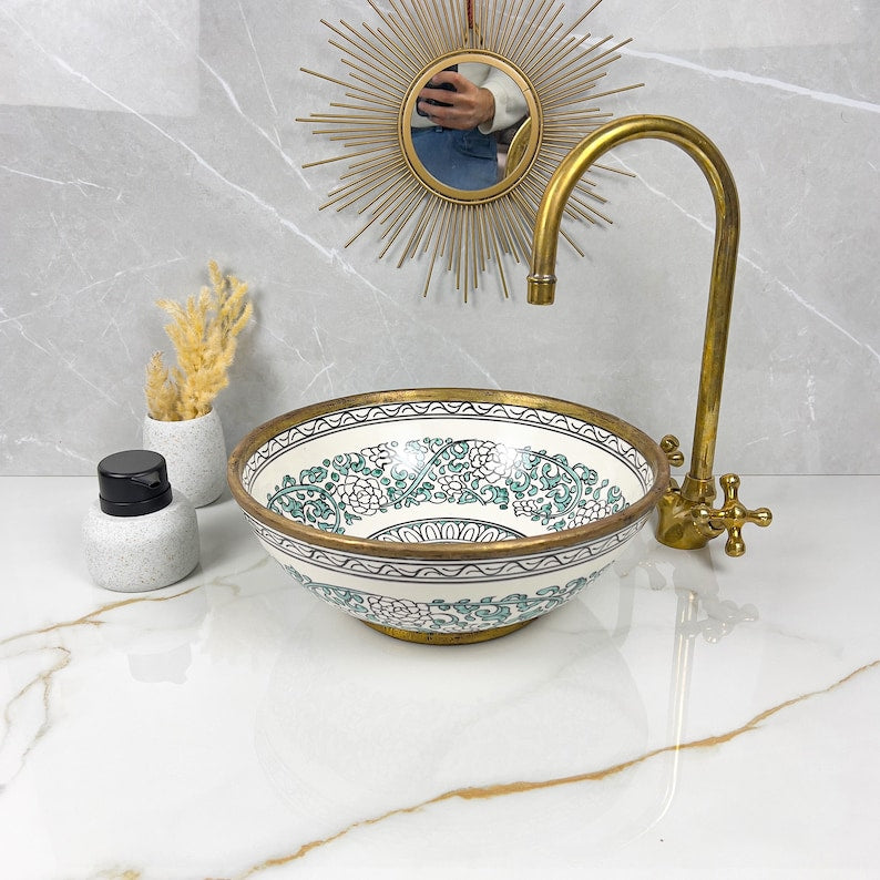 Vasque Marocaine artisanale fabriqué à la main bordure en laiton #527