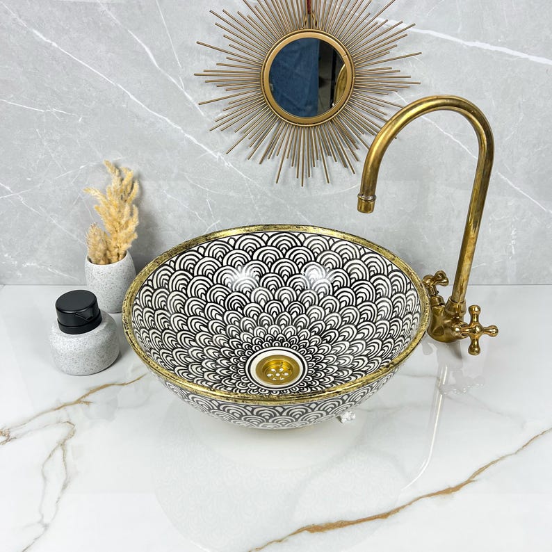 Vasque Marocaine artisanale fabriqué à la main bordure en laiton #531