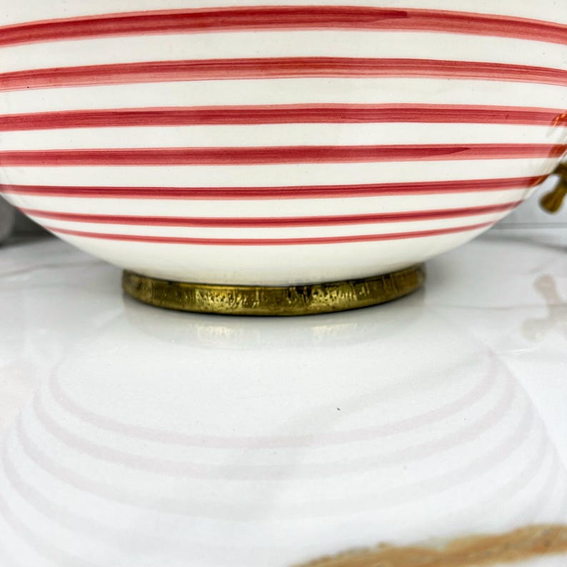 Vasque Marocaine artisanale fabriqué à la main bordure en laiton #539