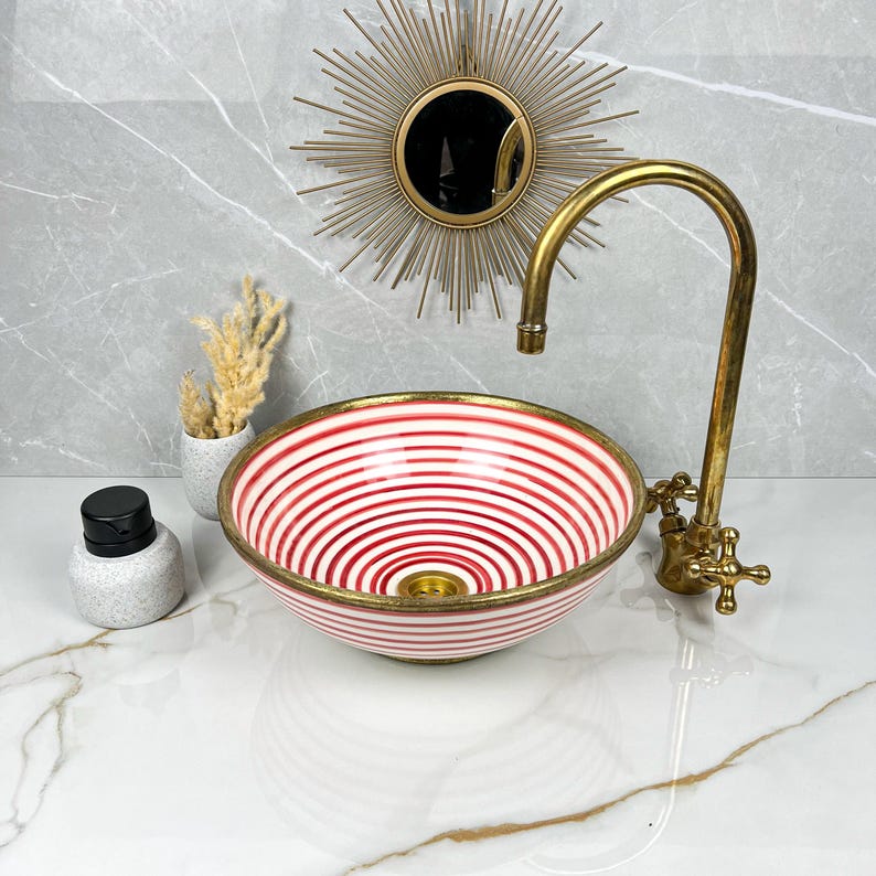 Vasque Marocaine artisanale fabriqué à la main bordure en laiton #539
