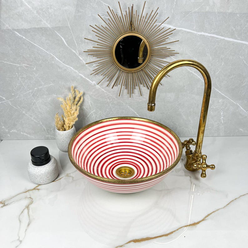 Vasque Marocaine artisanale fabriqué à la main bordure en laiton #539