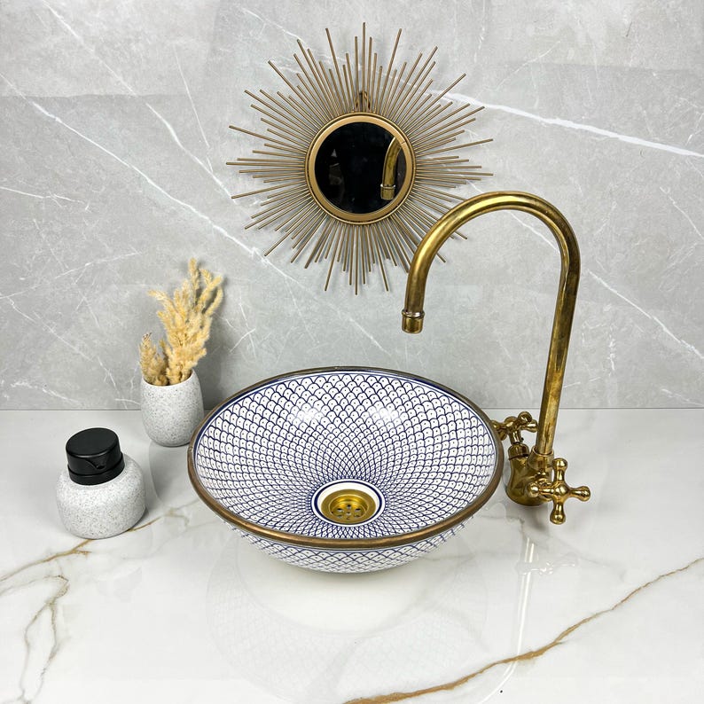 Vasque Marocaine artisanale fabriqué à la main bordure en laiton #540