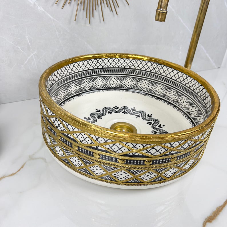 Vasque marocaine Unique peintes à la main en céramique et en laiton massif #546