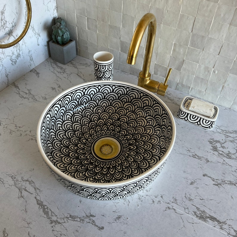 Vasque Marocaine en céramique pour une salle de bain élégante | Black and white sink bowl #48